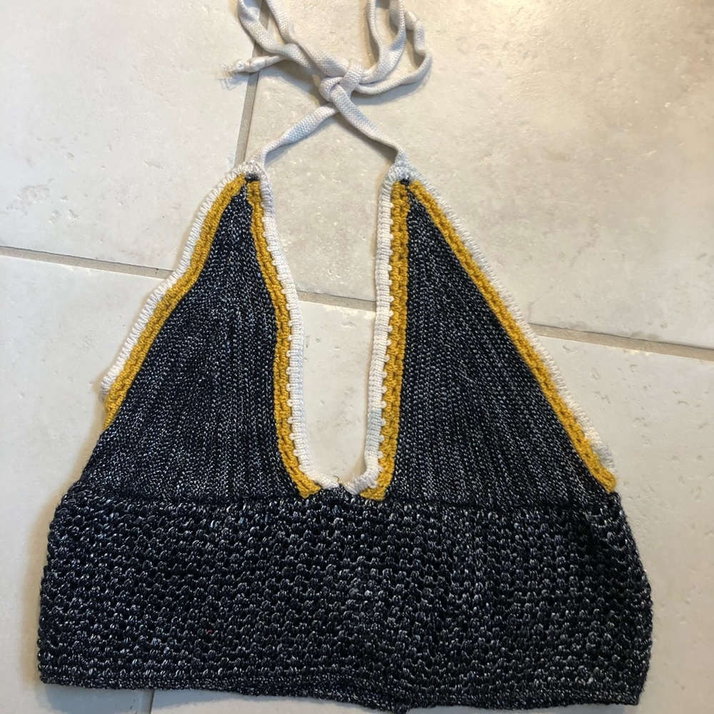 Woven crop top from Urban Outfitters. Never worn.